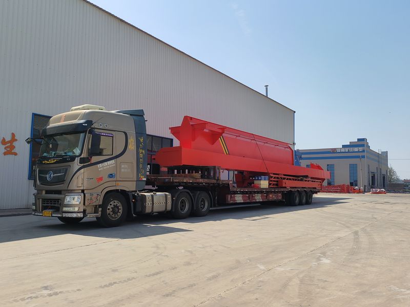電動葫蘆門式起重機 MHxh16t—32m 制作完成，發(fā)往新疆交付客戶使用。
